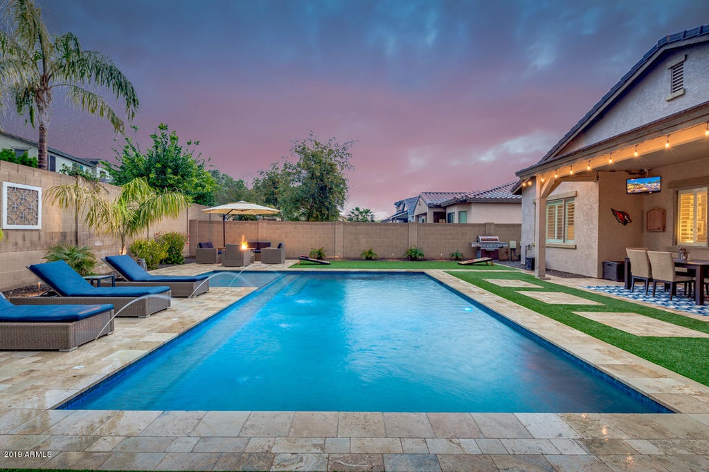 Resort-Style Saltwater Pool & Spa in Paradise Valley